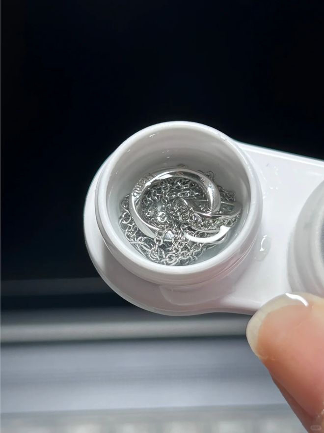 镜护理液”还有妙用！真是让人大开眼界冰球突破豪华版没想到过期的“隐形眼(图5)