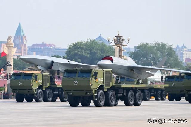 阅兵中那些尖端的空天武器冰球突破豪华版手机版聊聊(图11)