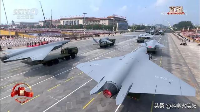 阅兵中那些尖端的空天武器冰球突破豪华版手机版聊聊(图8)