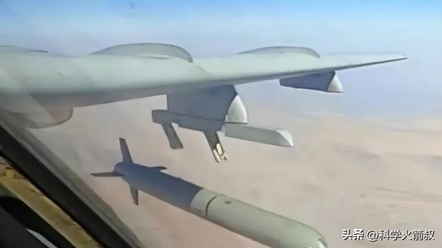 阅兵中那些尖端的空天武器冰球突破豪华版手机版聊聊(图14)